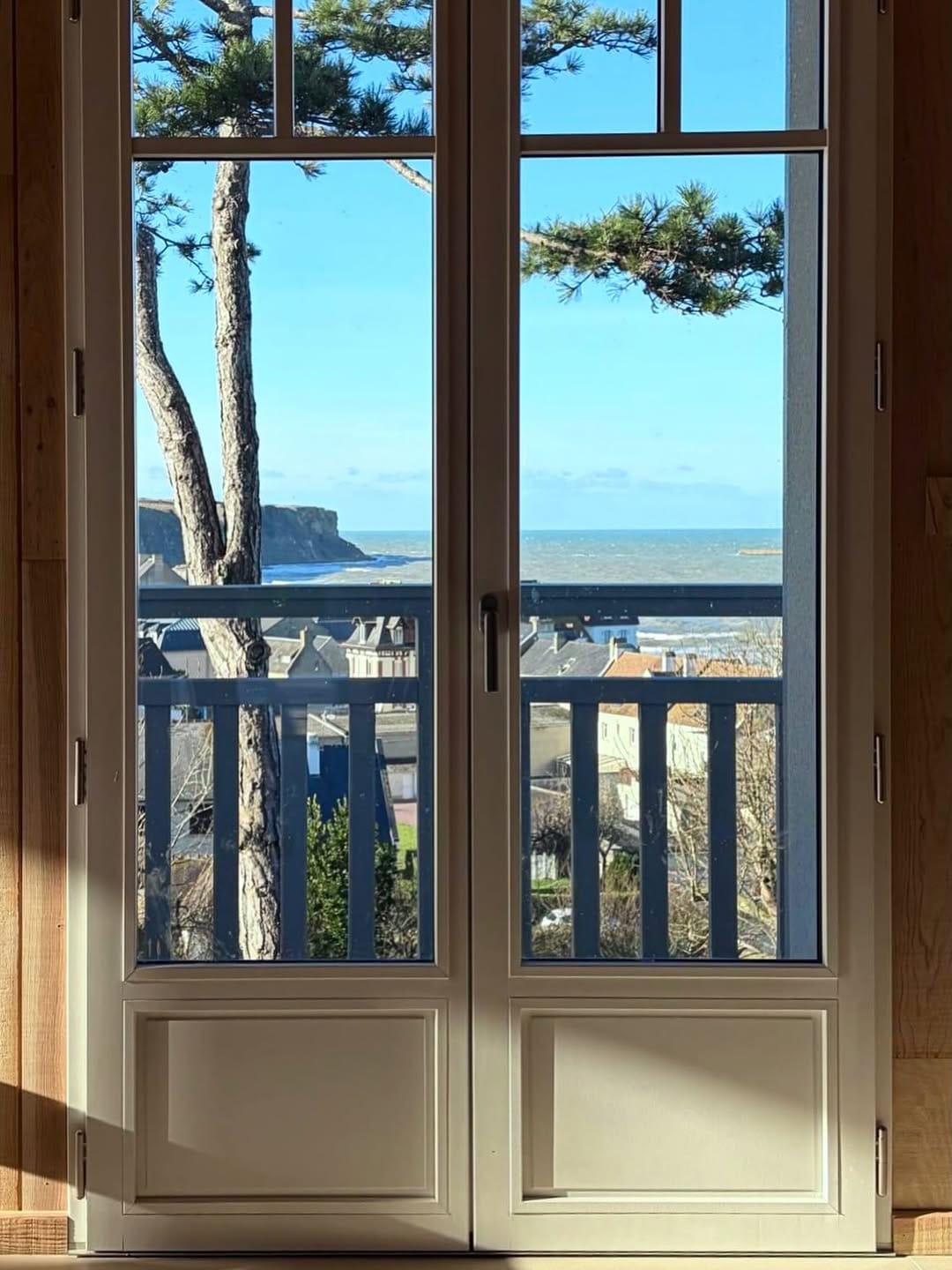 Post 8 by Philippe Berbesson Architecte DPLG. ENSAAMA on Instagram (image)