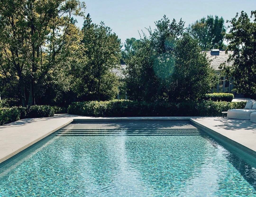 Post 5 by Milo Noguchi on Instagram (image)