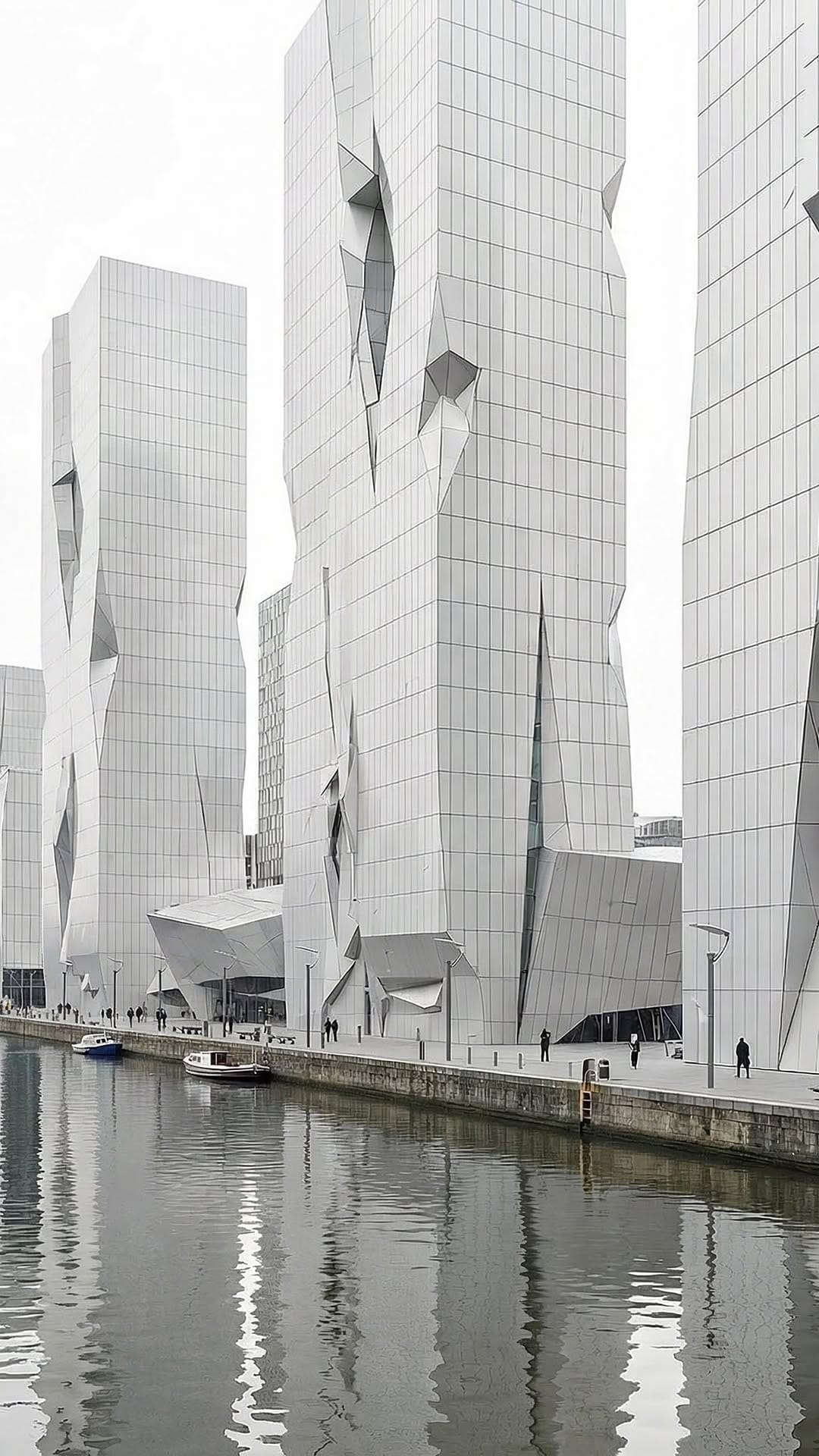 Post 5 by Niccolo Casas on Instagram (video)