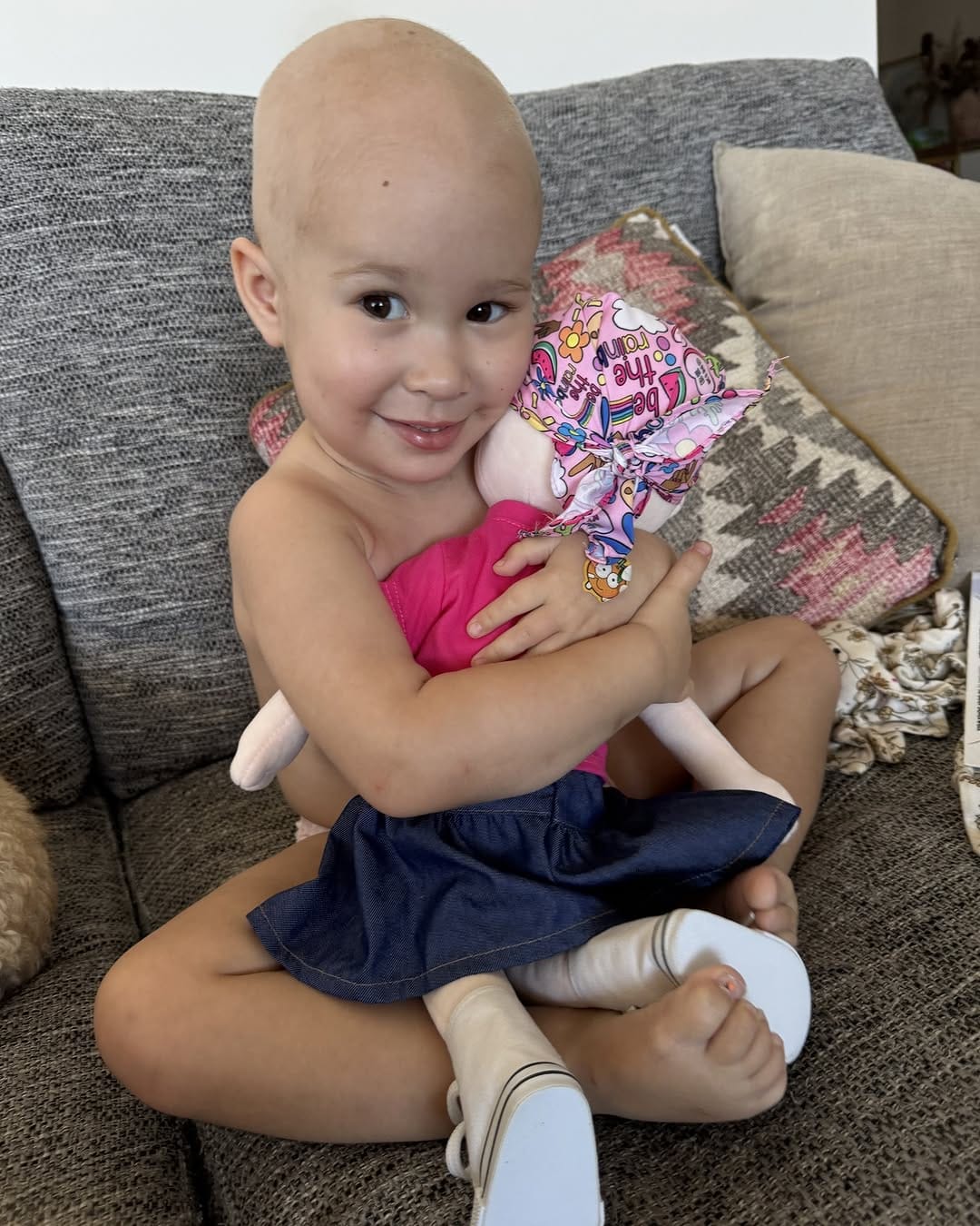 Post 1 by 🎗️ Bravery Buddies 🎗️ on Instagram (carousel)