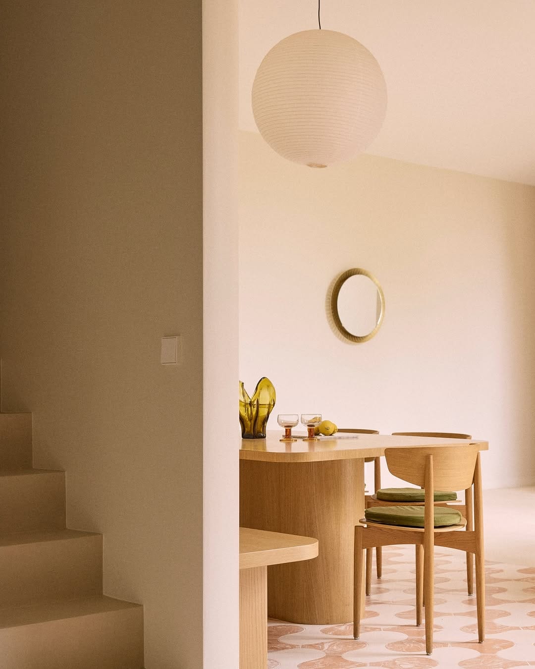 Post 8 by STUDIO MARGAUX SLOWEY on Instagram (image)