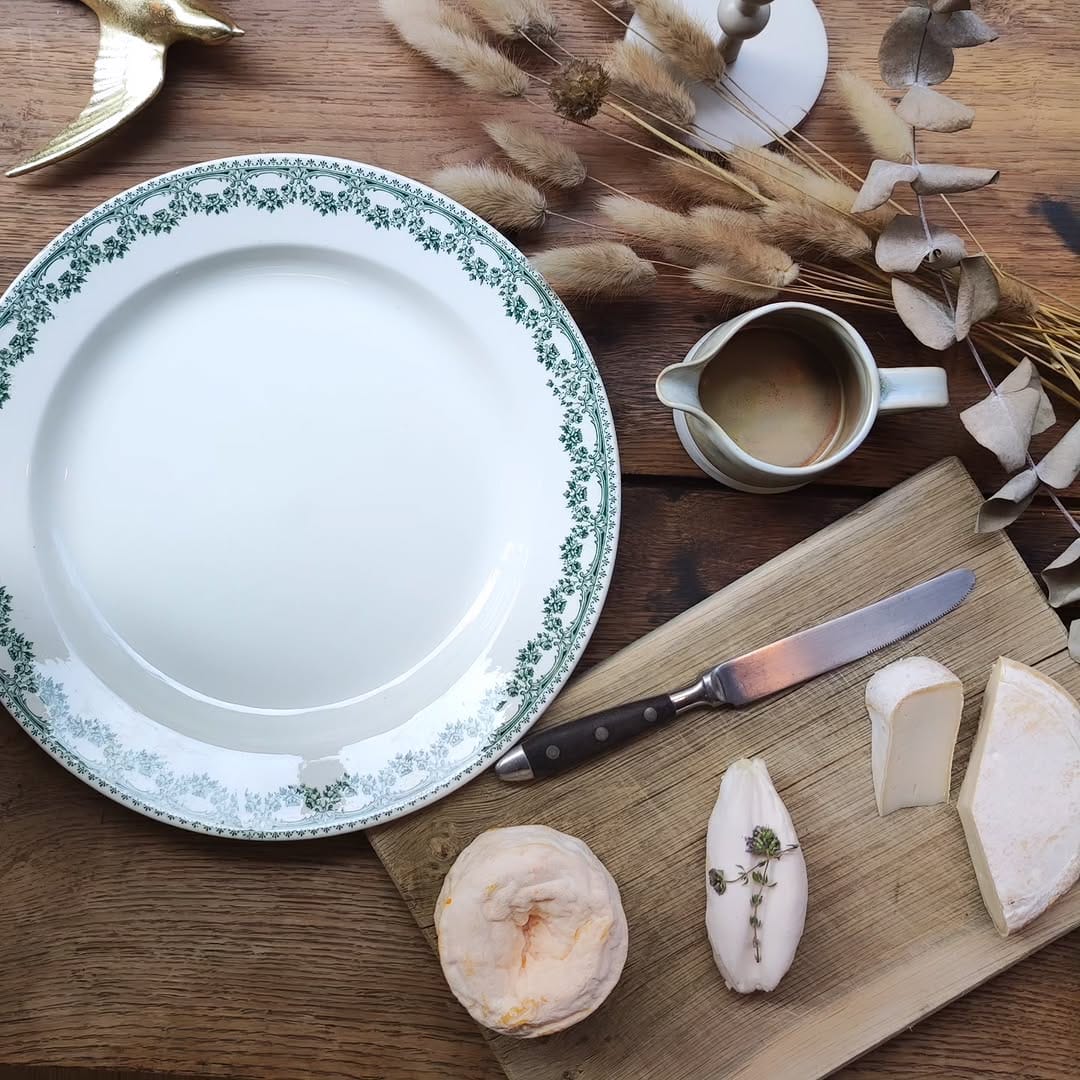Post 3 by Vita Nova ® Décoration brocante on Instagram (image)