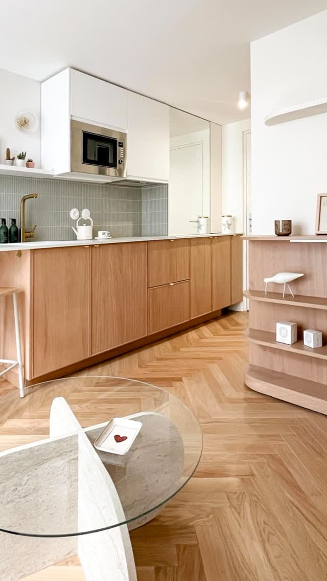 Post 1 by Emma, Interior Designer, Paris on Instagram (video)