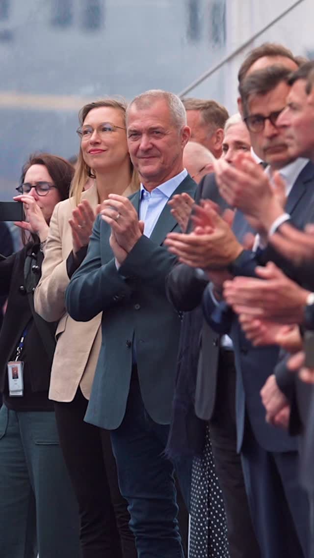 Post 10 by Maxime d’Angeac on Instagram (video)