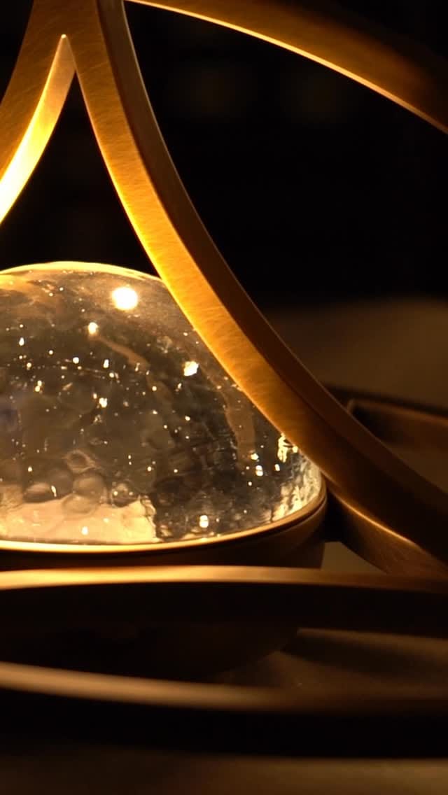 Post 6 by Maxime d’Angeac on Instagram (video)
