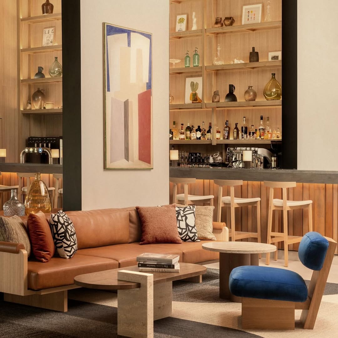 Post 10 by Giros & Coutellier on Instagram (image)