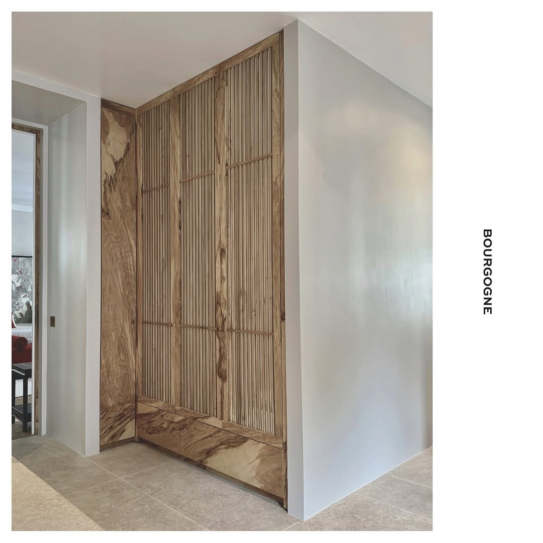 Post 9 by Eve von Romberg on Instagram (image)