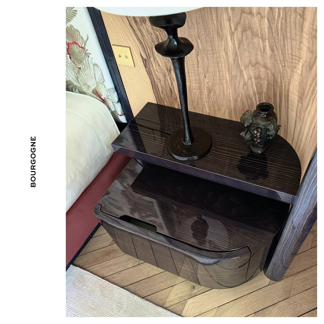 Post 10 by Eve von Romberg on Instagram (image)
