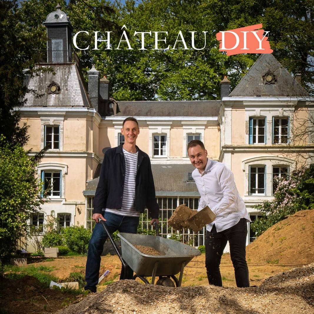 Post 10 by Château Trois Cloches on Instagram (image)