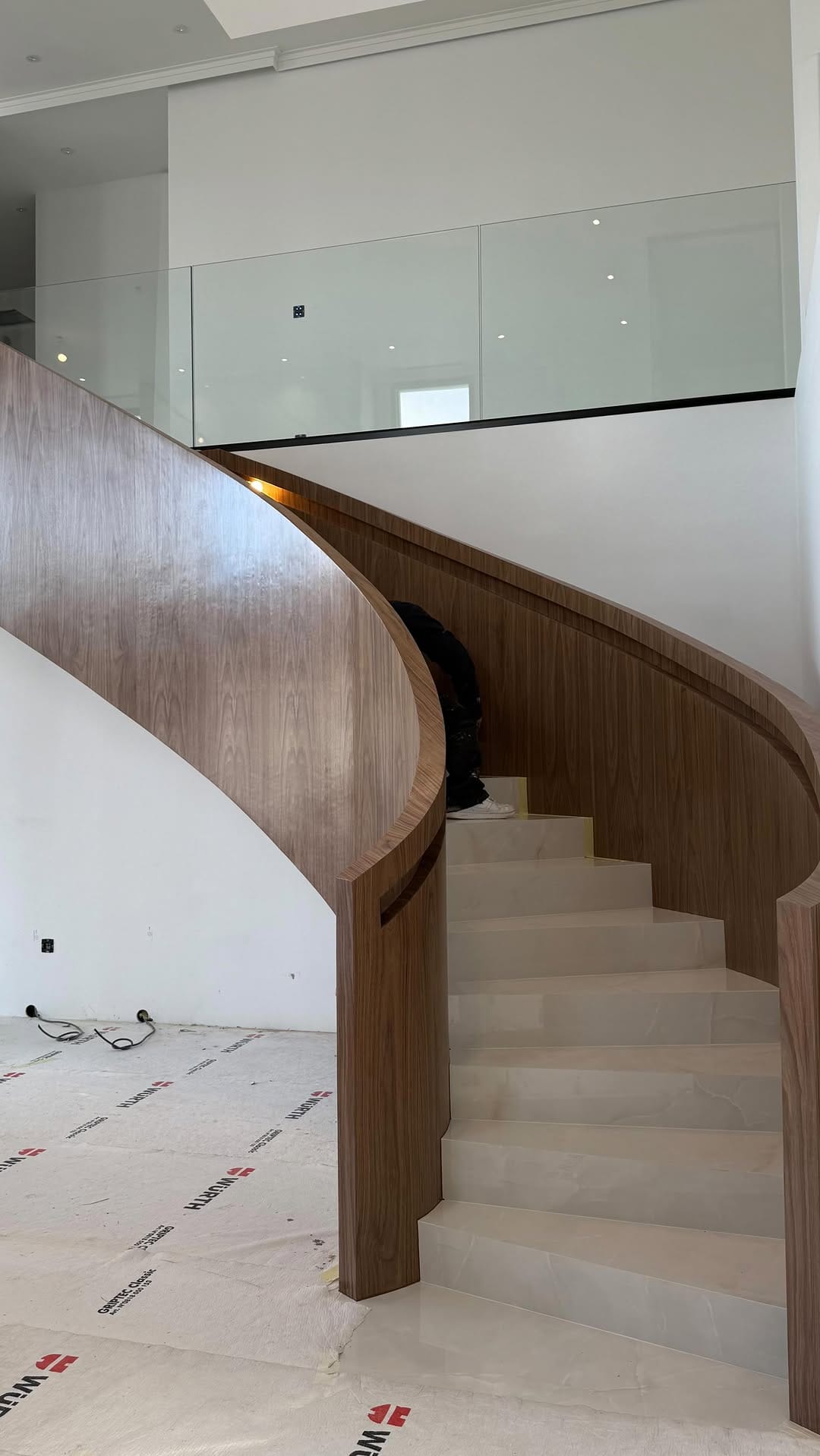 Post 8 by Bati Monde | Rénovation clé en main on Instagram (video)