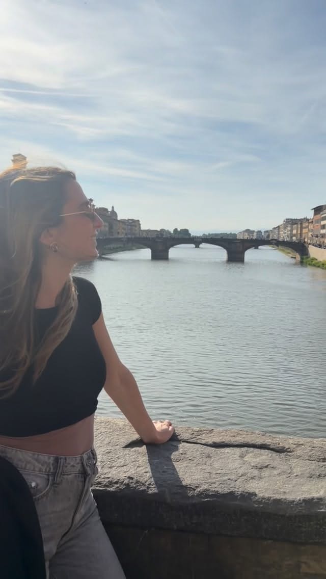 Post 3 by Ornella Abouaf on Instagram (video)