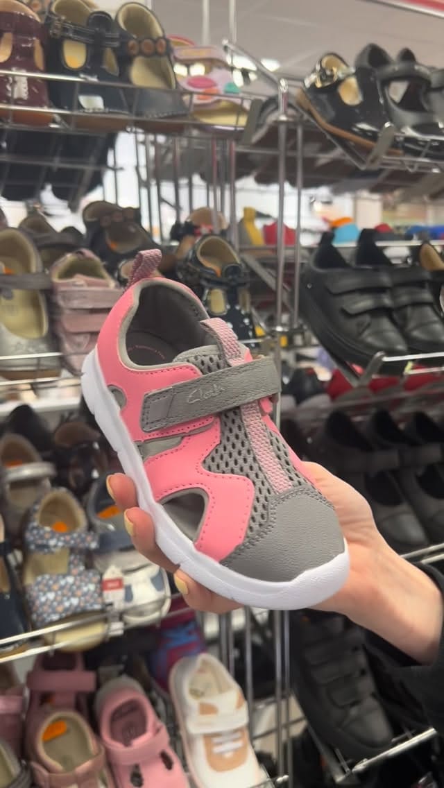 Post 4 by Cordners Footwear on Instagram (video)
