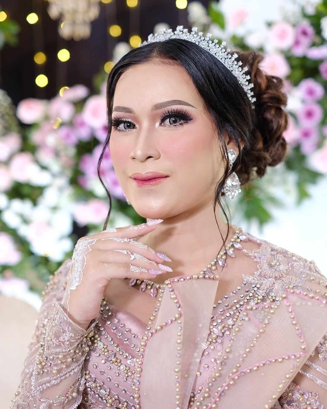 Post 3 by Winona Makeup Artist on Instagram (carousel)