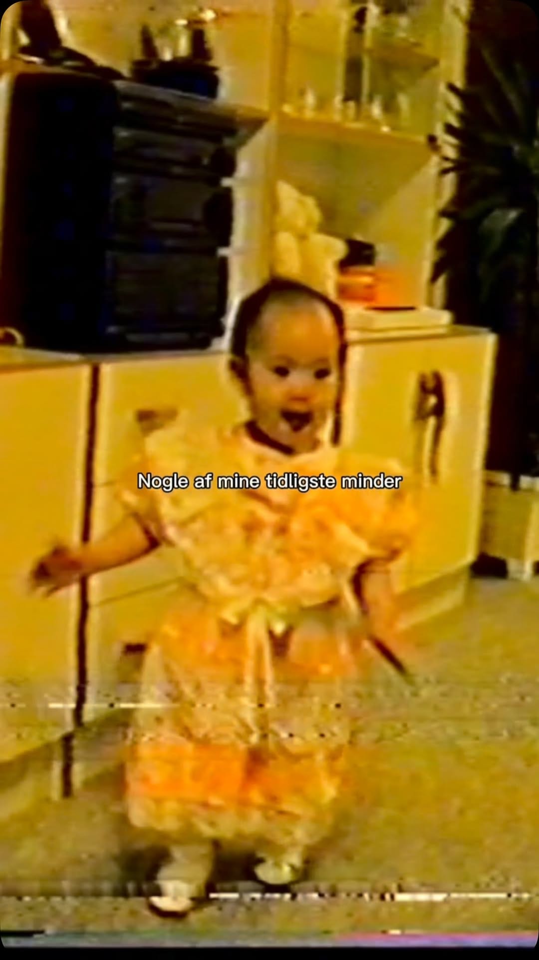 Post 10 by Nina Minh on Instagram (video)