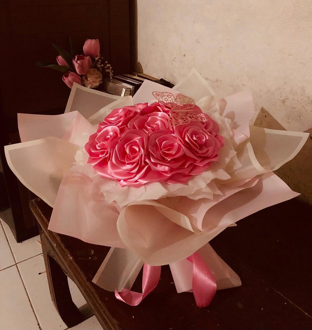 Post 7 by Dreamy Diary Bouquet on Instagram (carousel)