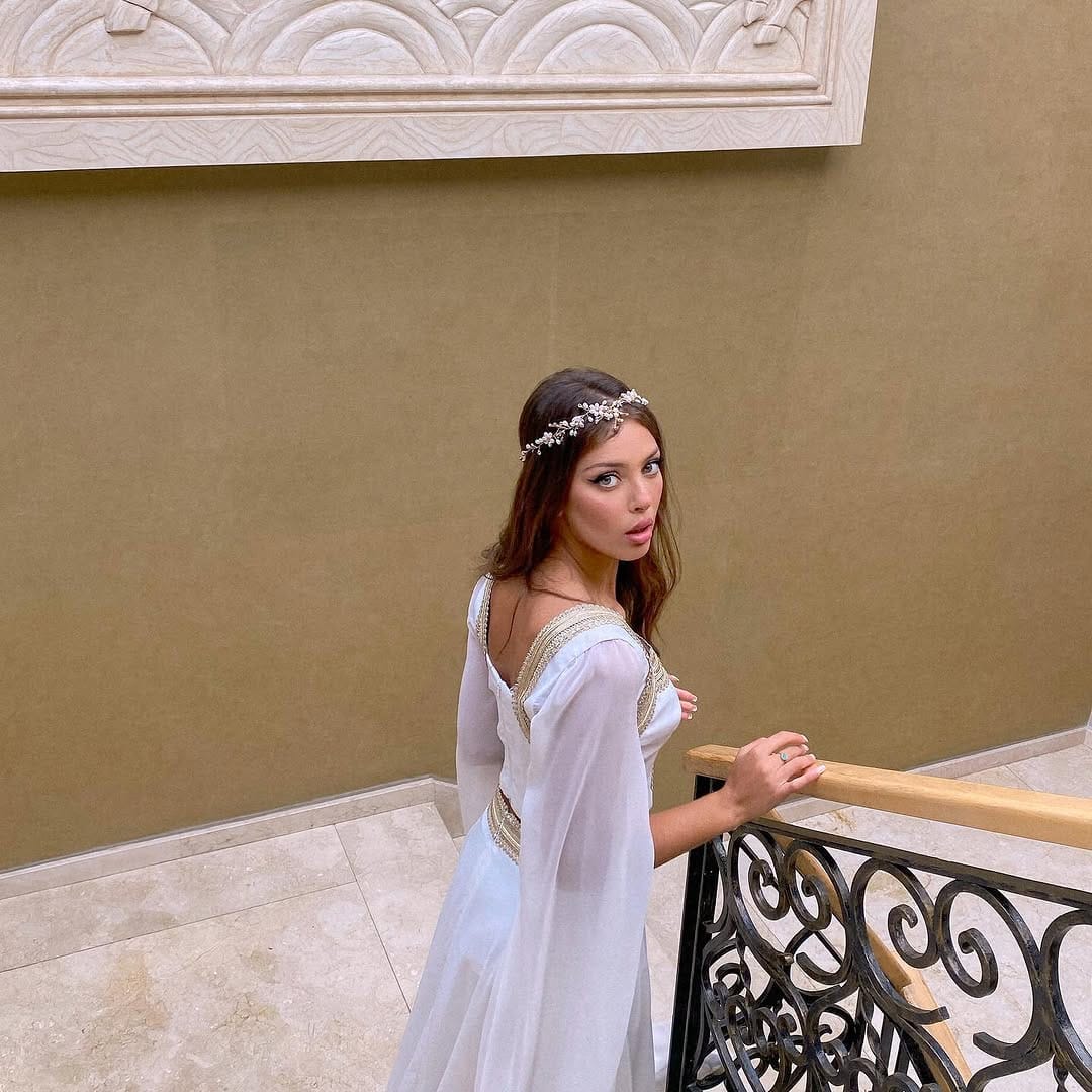 Post 10 by Safia Saidi on Instagram (carousel)