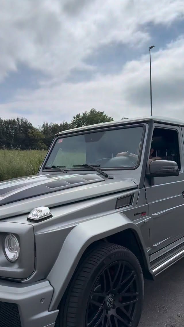 Post 7 by Brocars Automoviles on Instagram (video)