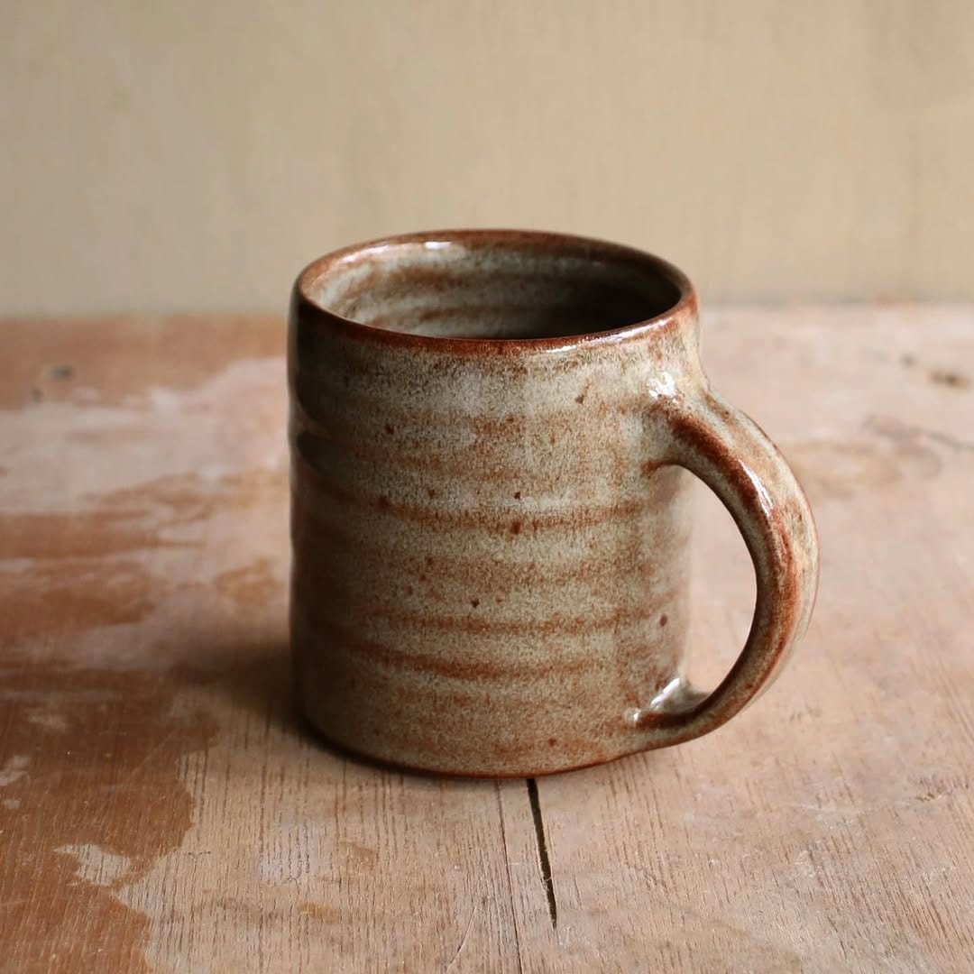 Post 1 by Stéphanie Petit Ceramics on Instagram (carousel)