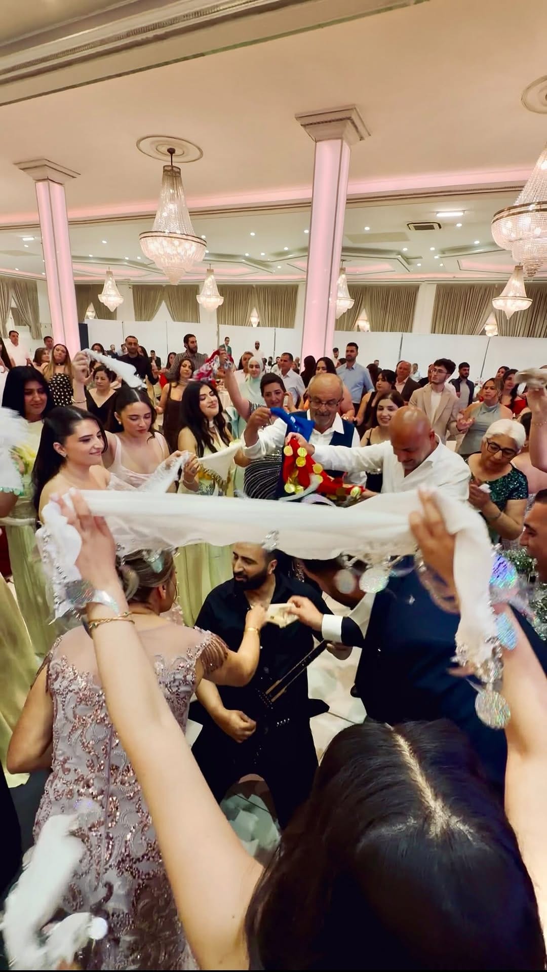 Post 4 by Uğur Çoban on Instagram (video)