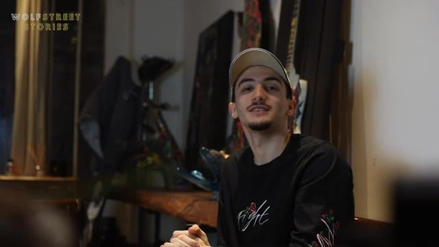 Post 9 by Den End on Instagram (video)