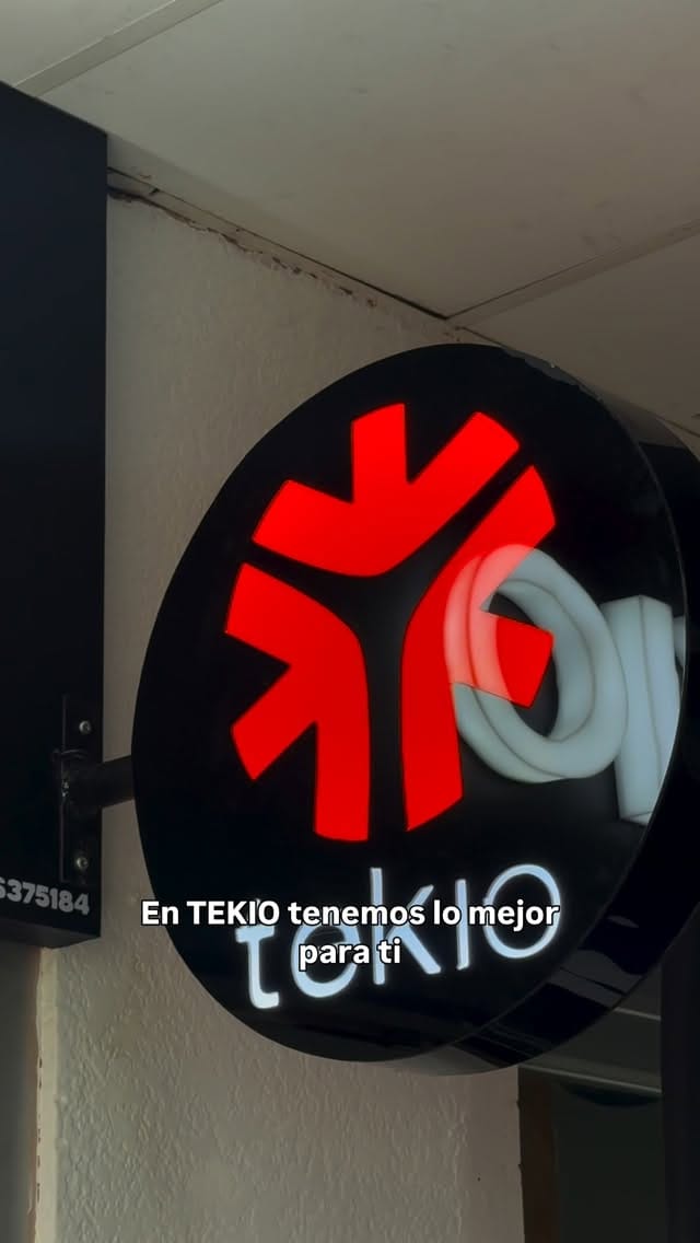 Post 7 by Tekio Venezuela | Laptops y PCs on Instagram (video)