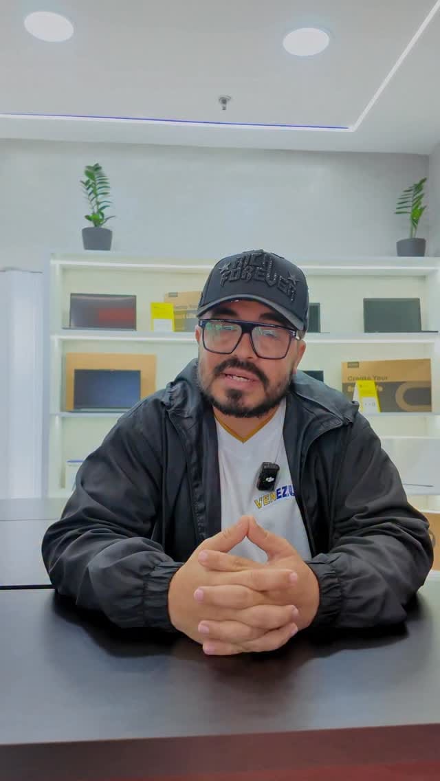 Post 5 by Tekio Venezuela | Laptops y PCs on Instagram (video)