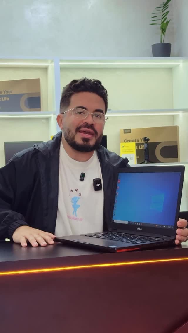 Post 3 by Tekio Venezuela | Laptops y PCs on Instagram (video)