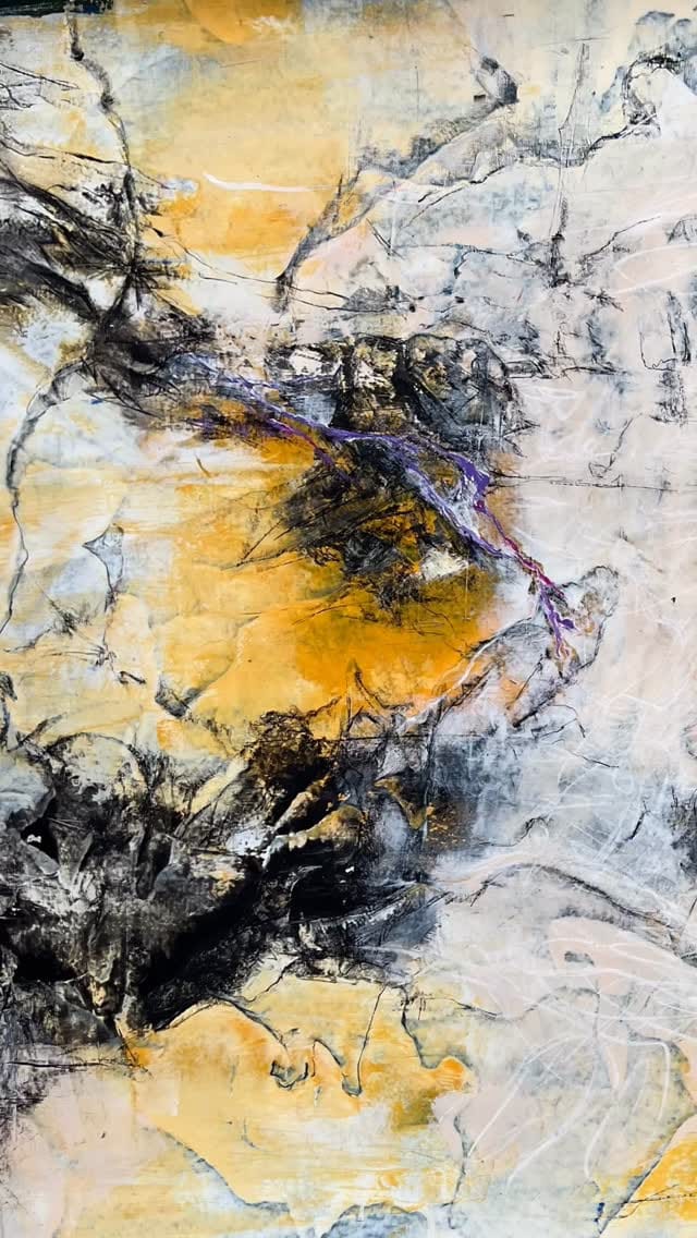 Post 4 by Sara Chaar / سارة شعار on Instagram (video)