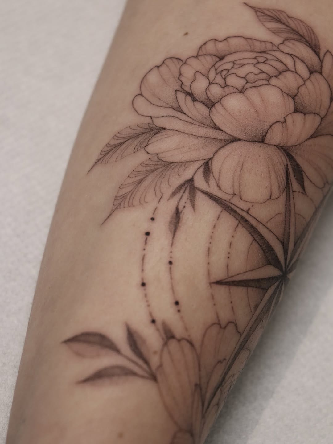Post 4 by ❋ JOLY VISION ❋ TATTOO ❋ Cannes • Antibes on Instagram (image)
