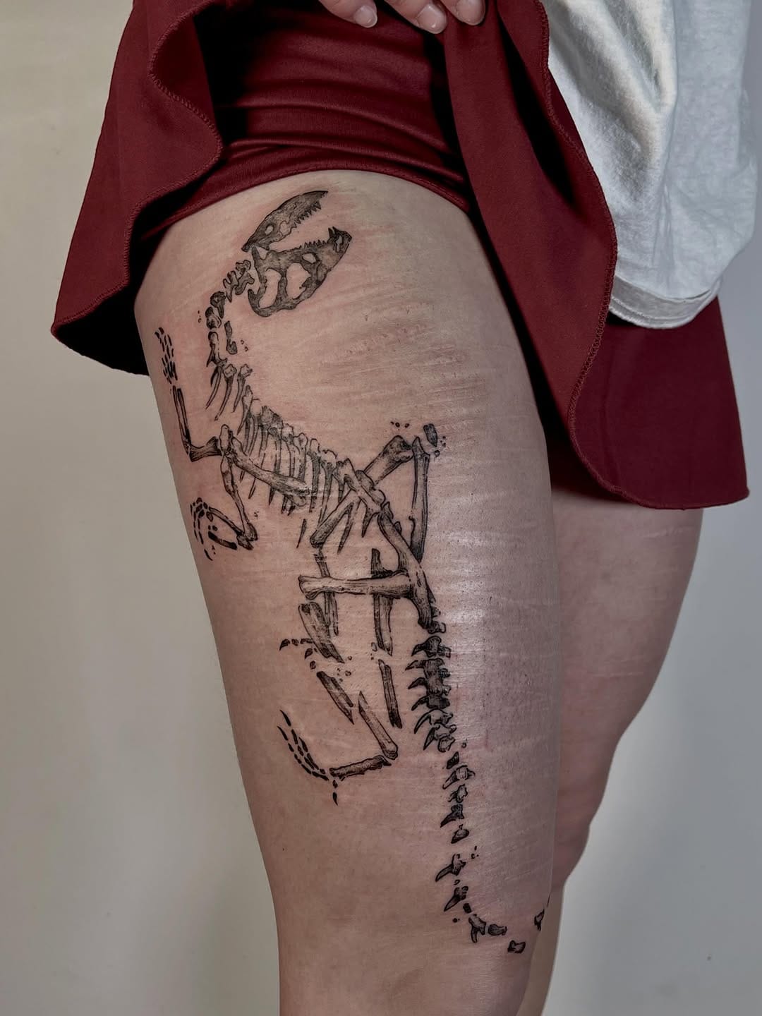 Post 2 by Myriam Rivest | 𝐓𝐀𝐓𝐓𝐎𝐎 𝐀𝐑𝐓𝐈𝐒𝐓 on Instagram (carousel)