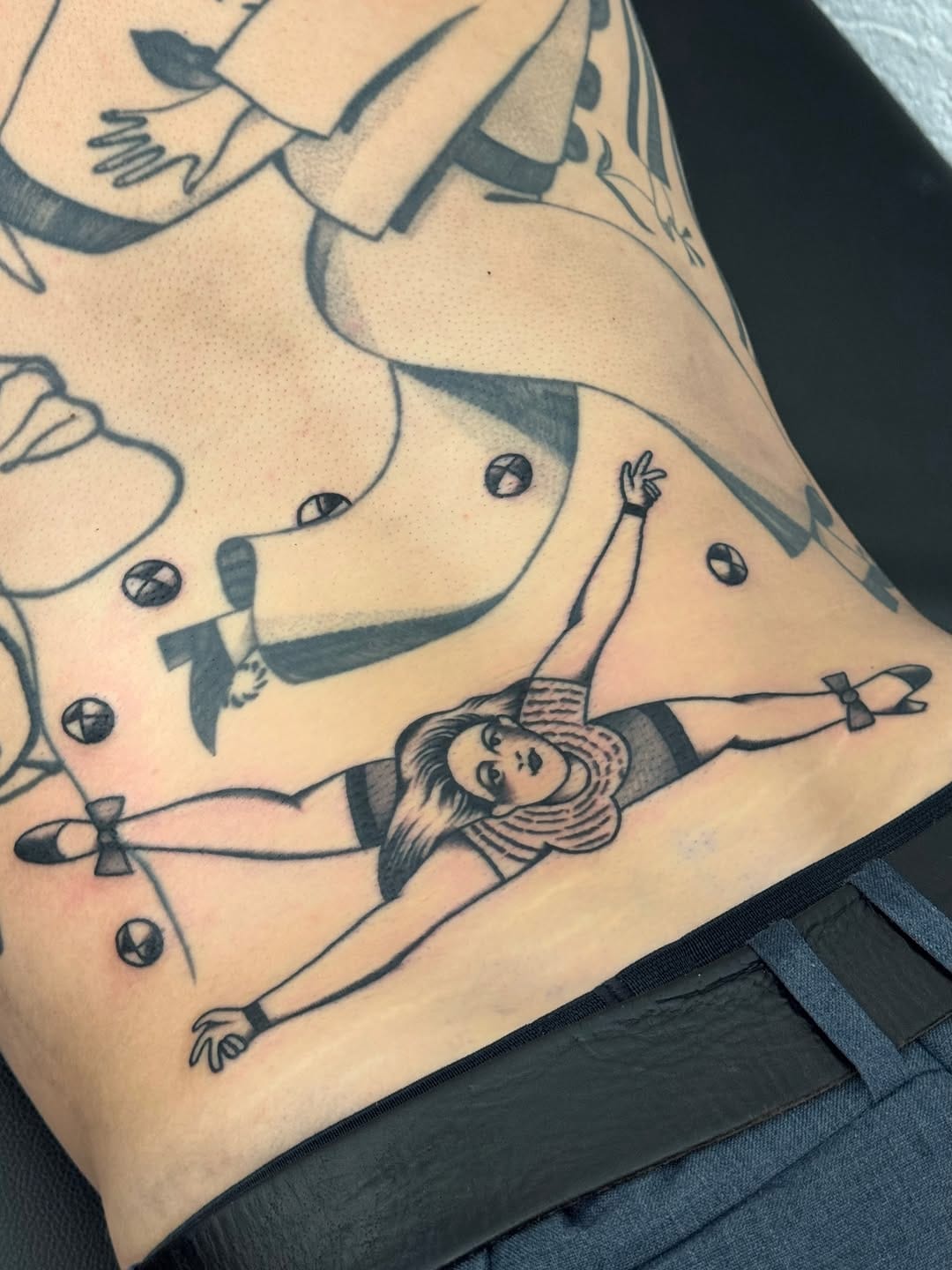 Post 1 by Salut Manu Tattoo on Instagram (carousel)
