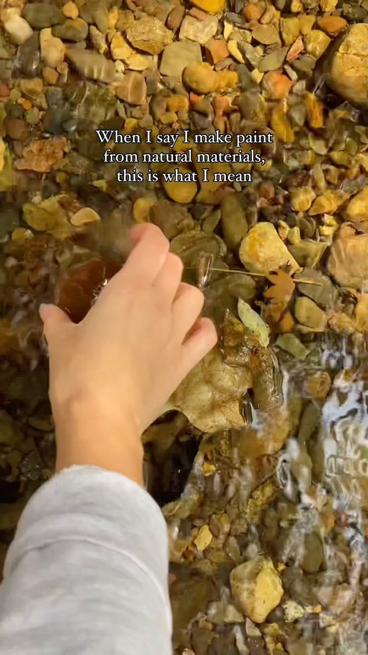 Post 10 by Júlia Godoy on Instagram (video)