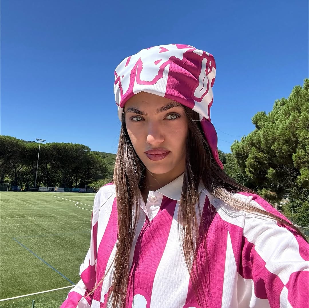 Post 2 by SOFIA VAUR on Instagram (carousel)
