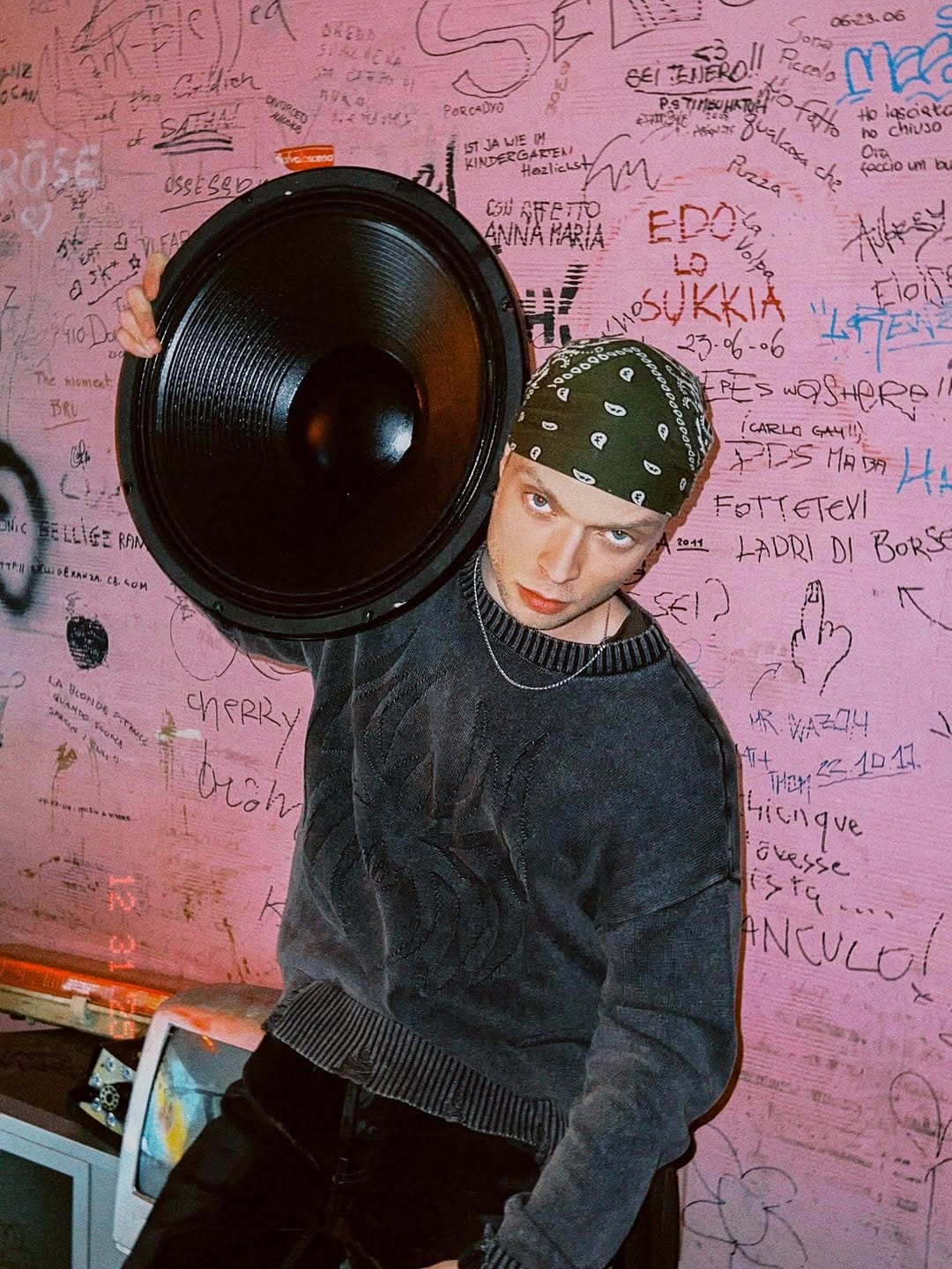 Post 1 by ☣︎ 𝐁𝐋𝐈𝐂𝐙 ☣︎ on Instagram (carousel)