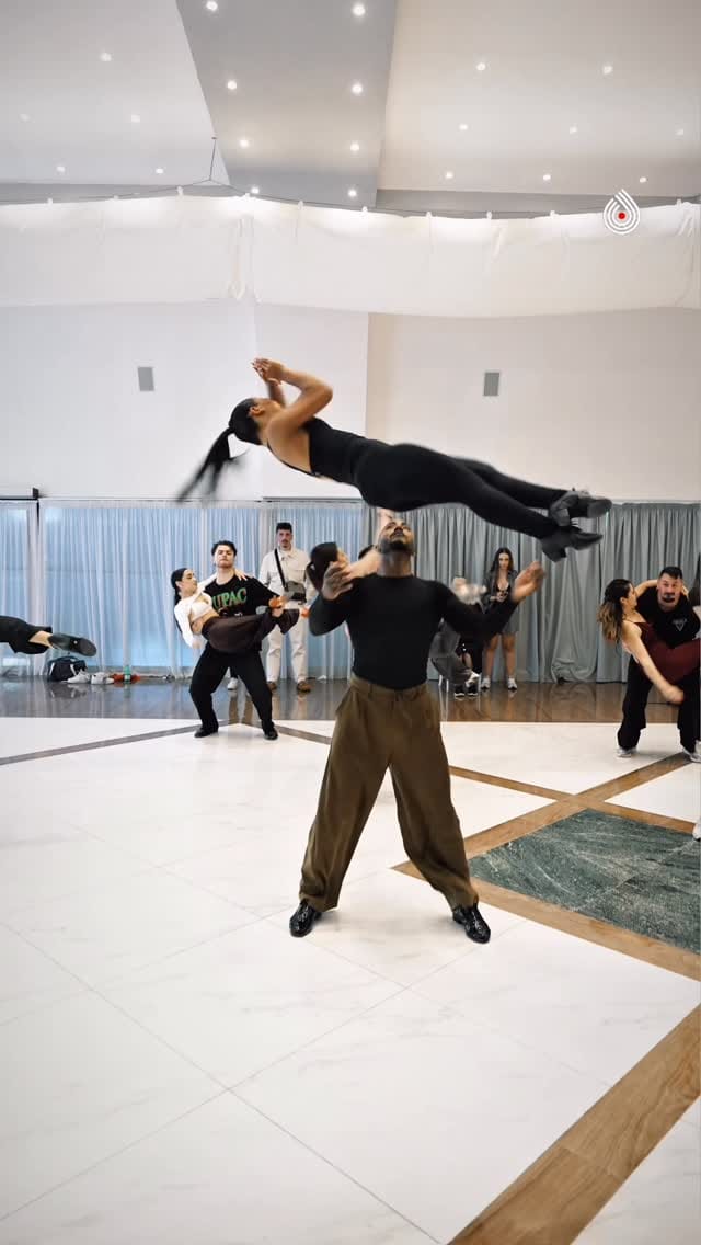 Post 4 by Yeeremi Lugo on Instagram (video)