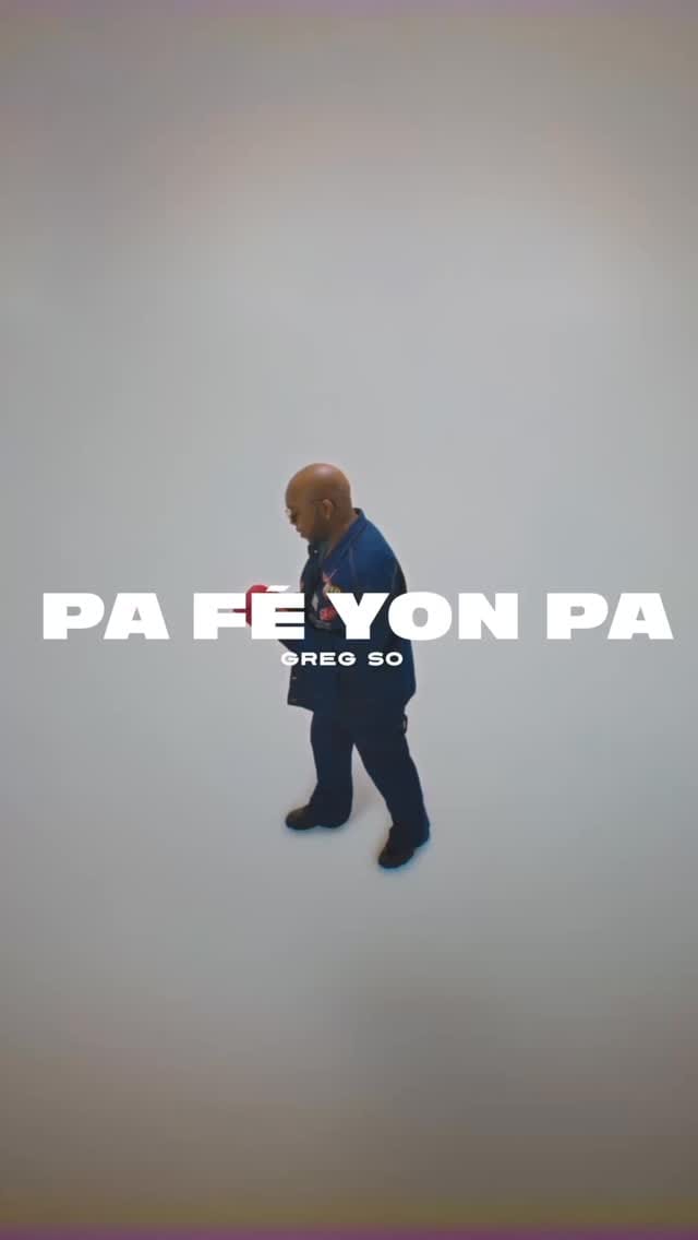 Post 6 by ᴮᵉᵗˢʸ   ⎰   Mɑkeup Artist on Instagram (video)