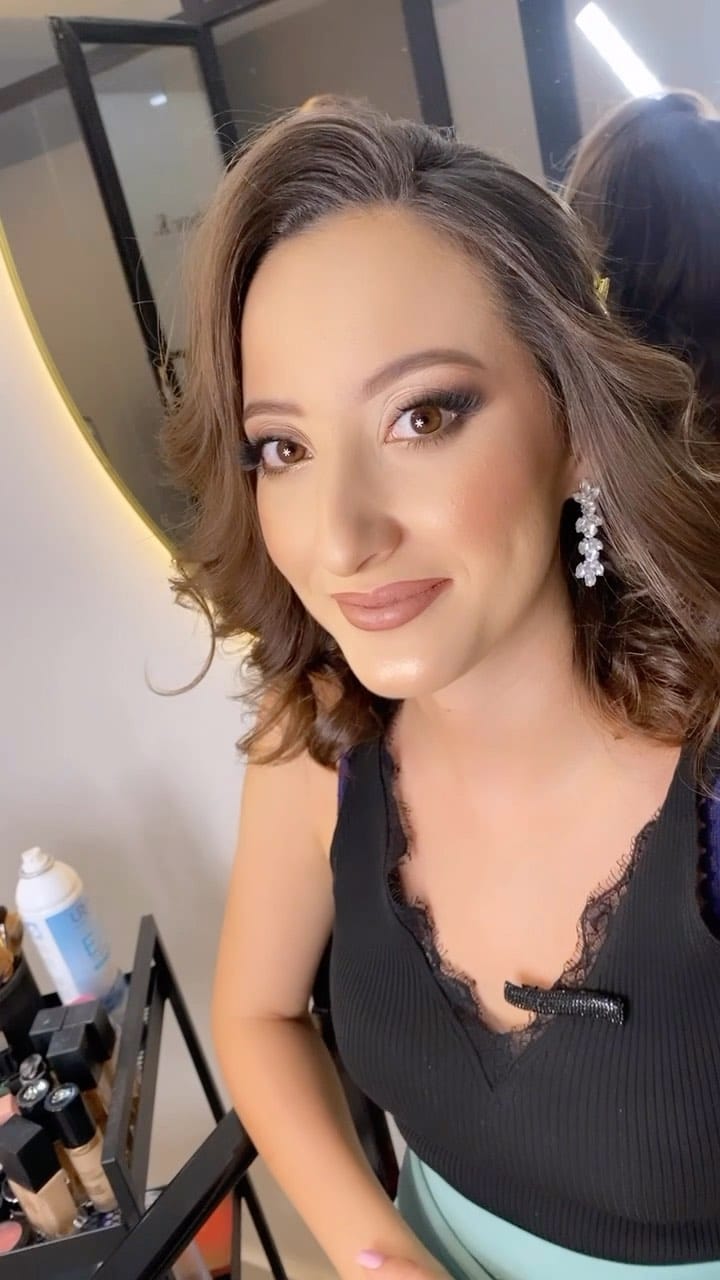 Post 3 by MADAME K on Instagram (video)