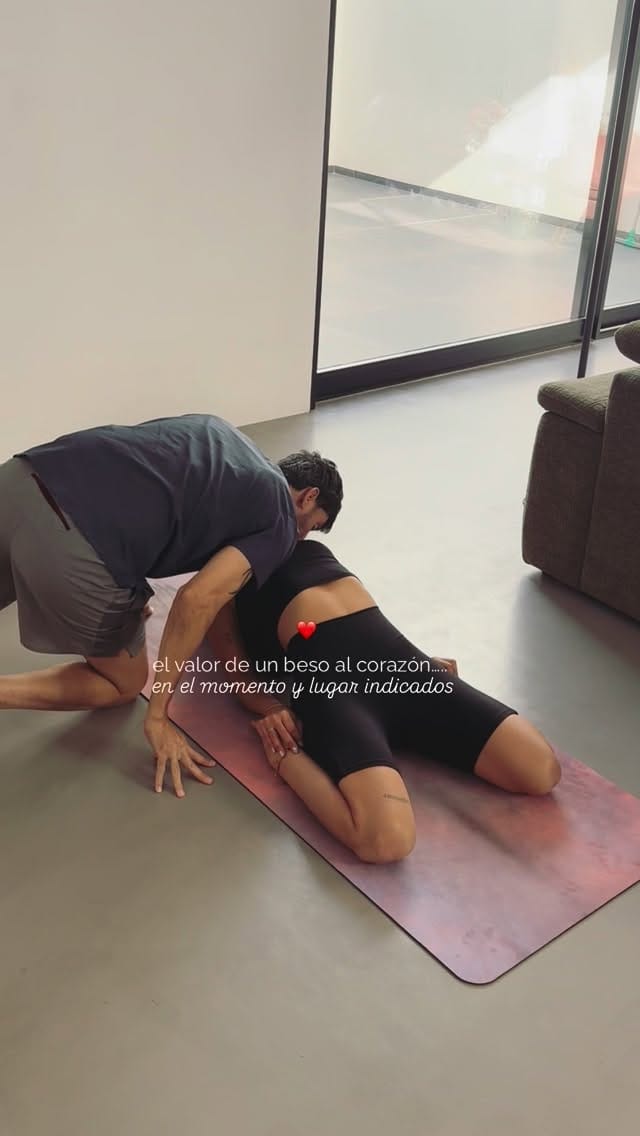 Post 8 by MARÍA VAQUERO | YOGA ✨🌈 on Instagram (video)