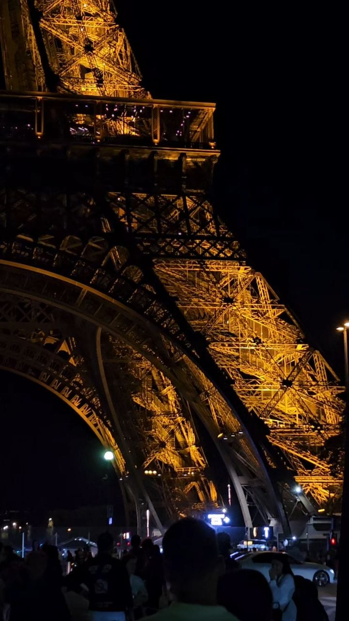 Post 9 by JAY PARIS 🗼 on Instagram (video)