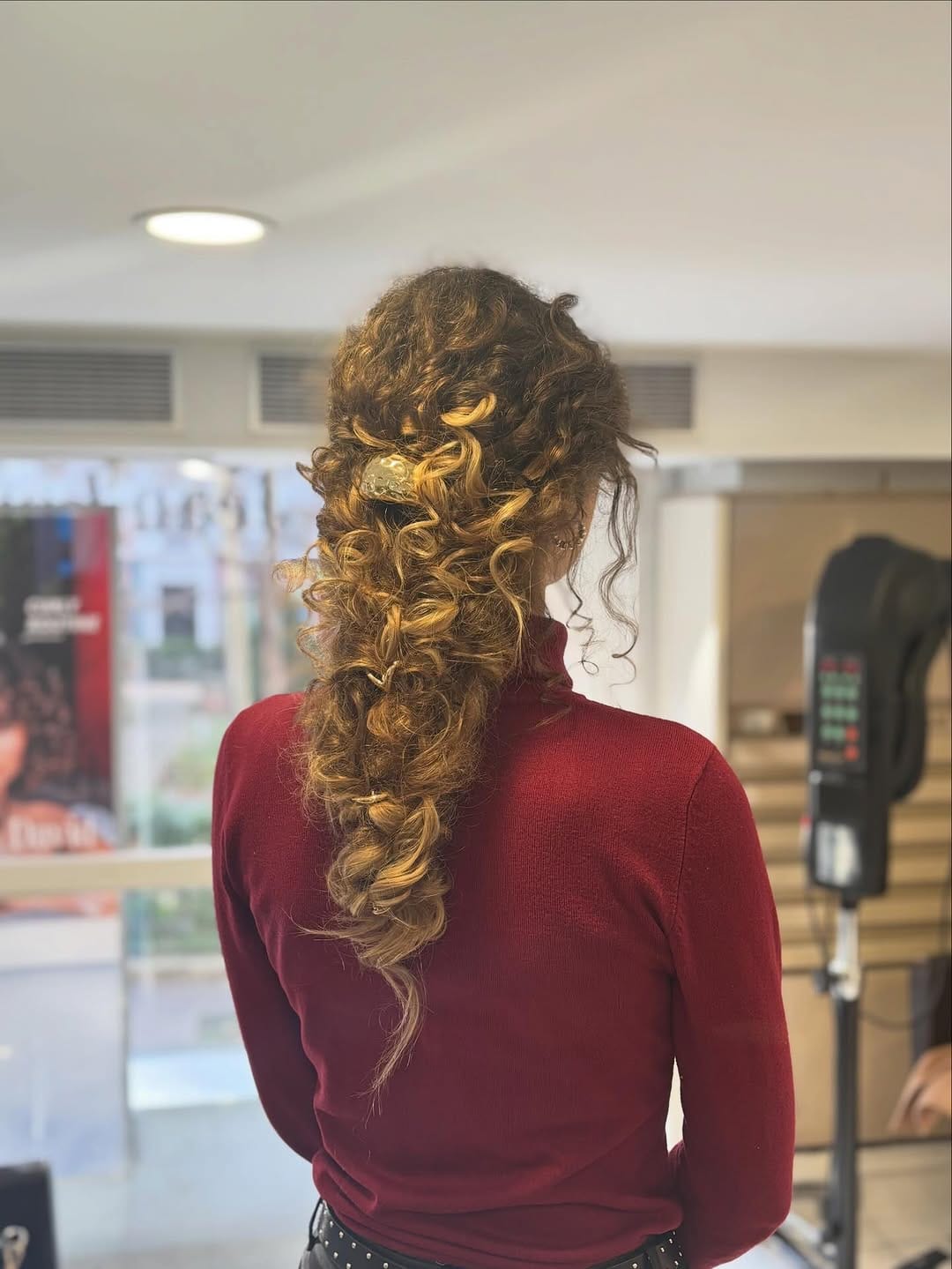 Post 8 by Florence on Instagram (carousel)