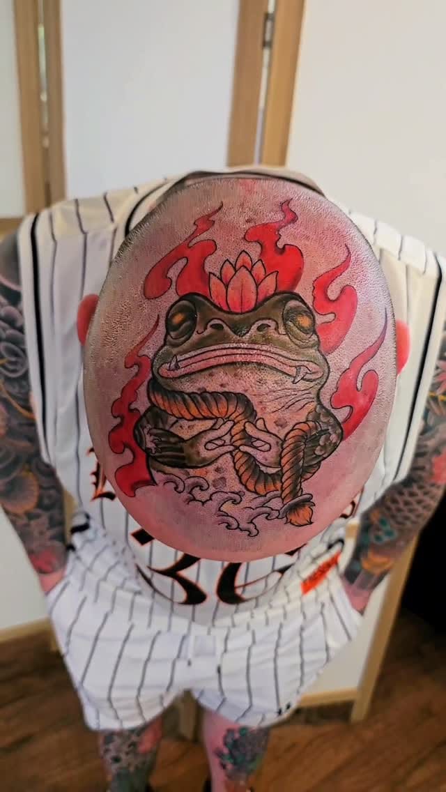 Post 4 by Louis Lacourt on Instagram (video)