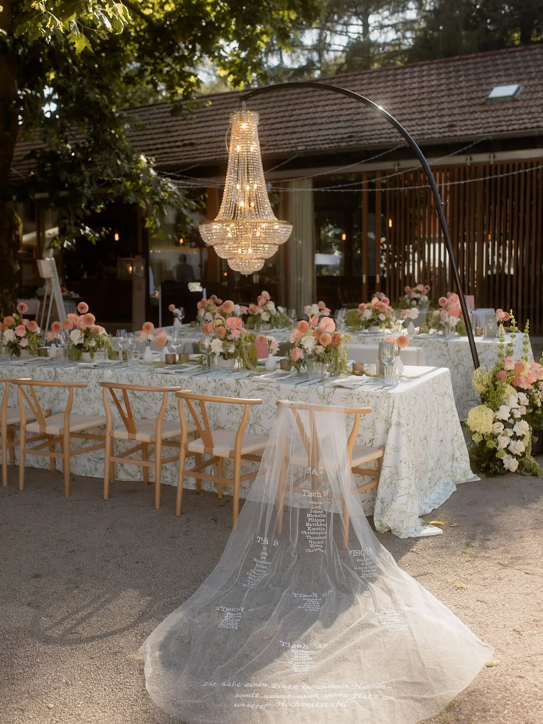 Post 9 by TONI AND MARC | WEDDING PHOTO + FILM on Instagram (carousel)