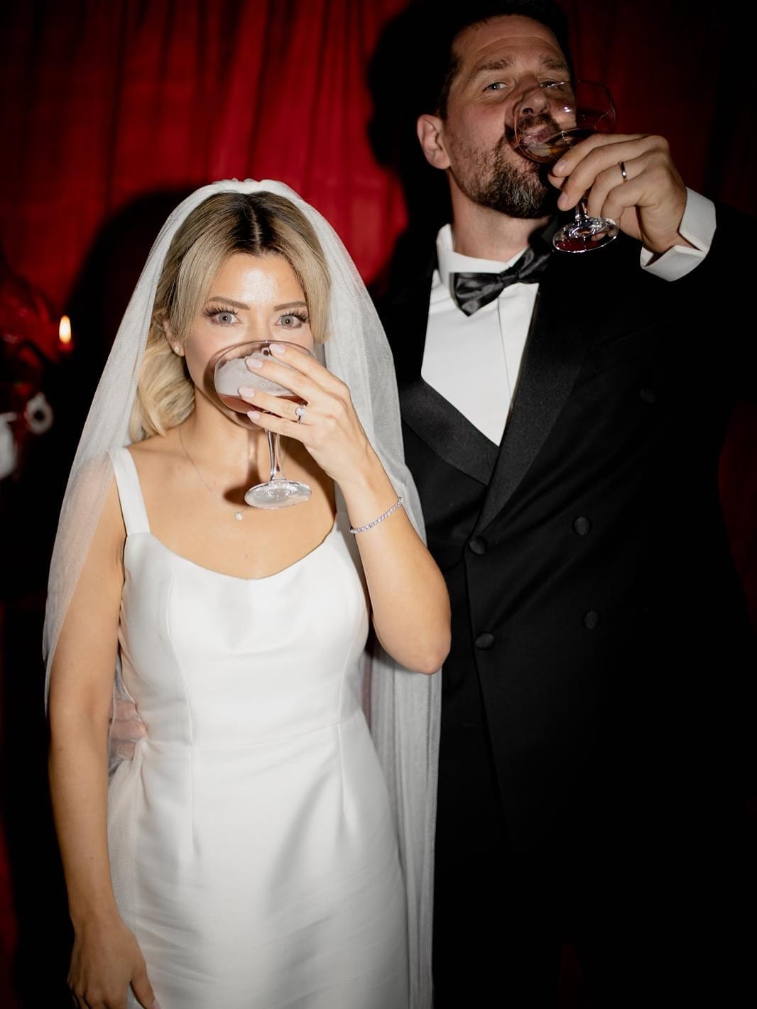 Post 7 by TONI AND MARC | WEDDING PHOTO + FILM on Instagram (carousel)