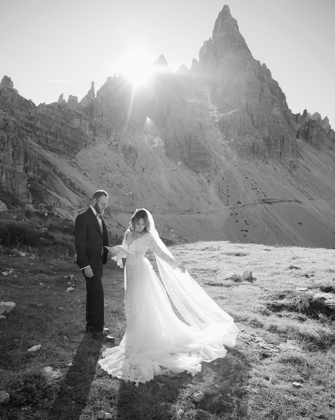 Post 5 by TONI AND MARC | WEDDING PHOTO + FILM on Instagram (carousel)