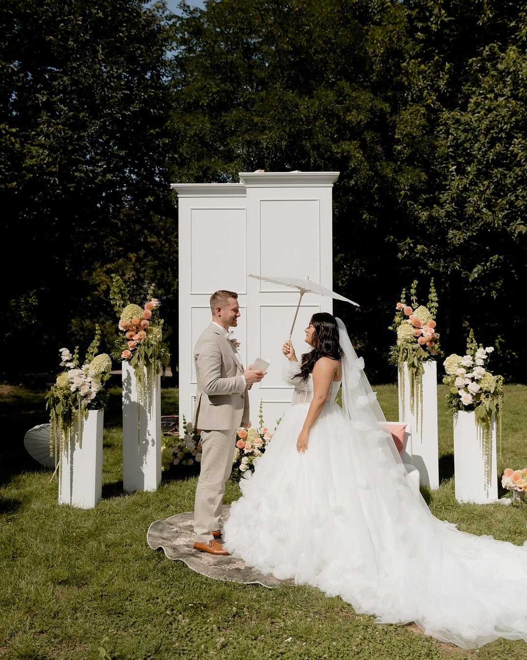 Post 8 by TONI AND MARC | WEDDING PHOTO + FILM on Instagram (carousel)