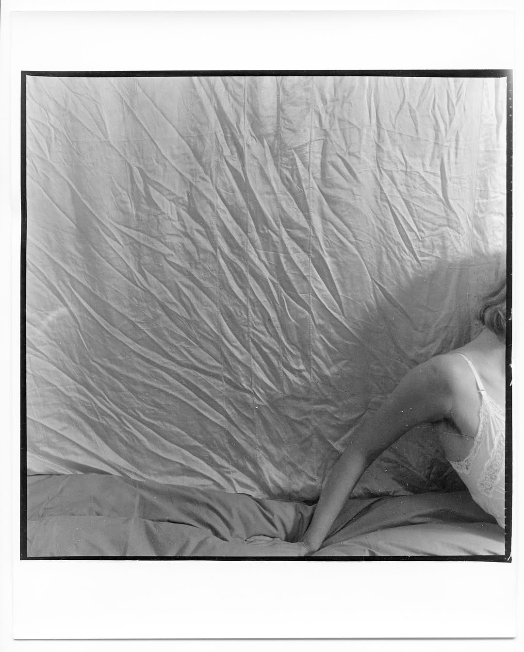 Post 10 by Uta Barth on Instagram (image)