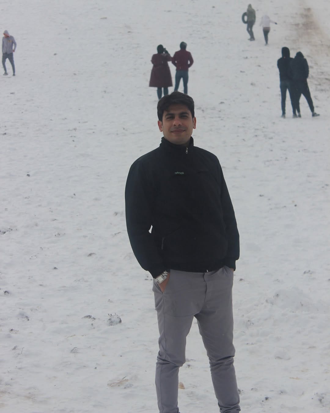 Post 2 by Hadi Dolatshah on Instagram (image)