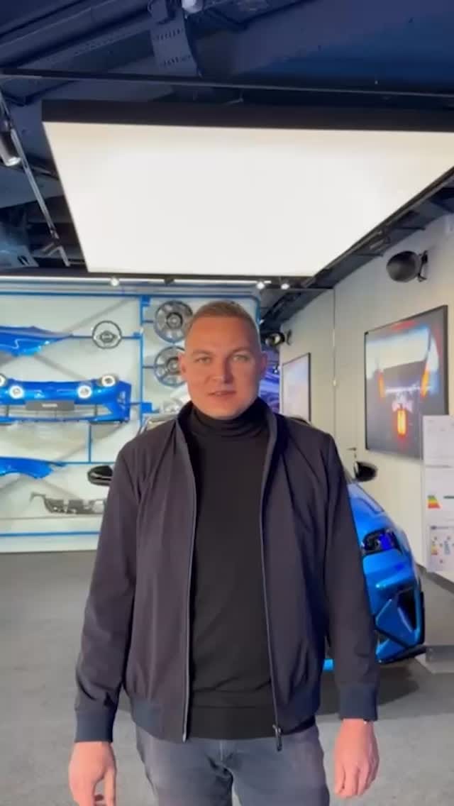 Post 9 by Alpine Paris Ouest on Instagram (video)