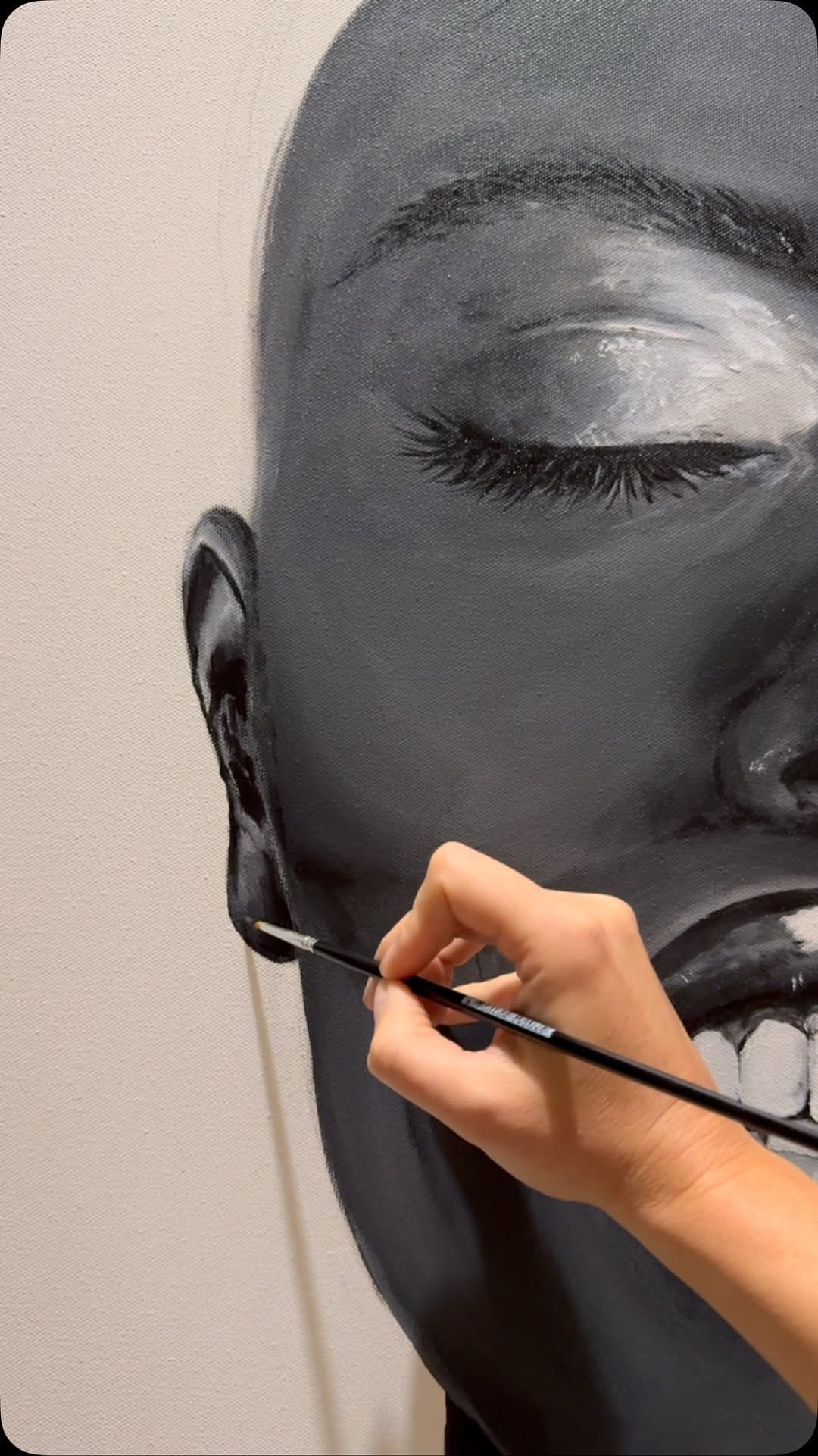 Post 10 by Anne Cazé on Instagram (video)