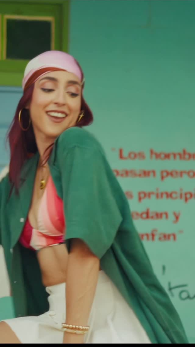 Post 8 by Wendy Luna 🌙✨ on Instagram (video)